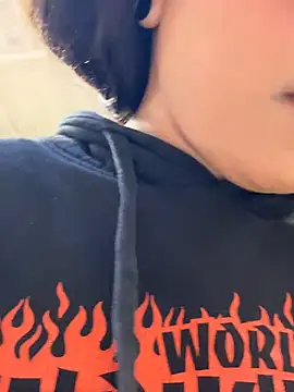 afavoredangel online show from March 2, 3:50 am