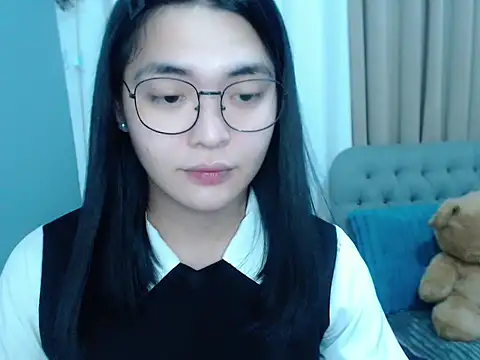 zhaviahale21 online show from October 14, 6:16 am