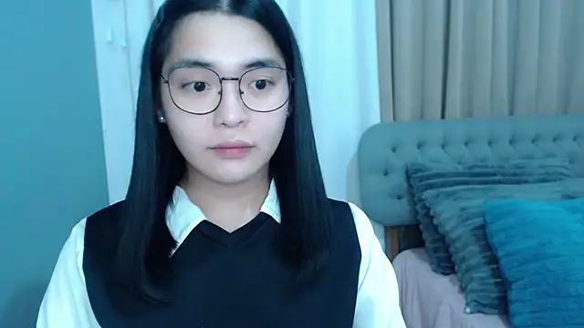 zhaviahale21 online show from October 23, 1:39 pm