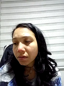 KimPielCanela online show from September 29, 1:11 am