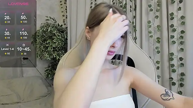 mell milles online show from October 31, 3:16 pm