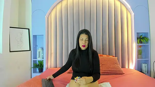 JaylaScott   online show from February 5, 11:46 am