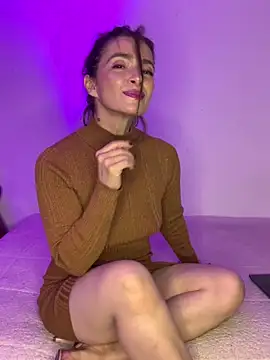 Liloo8923 online show from February 19, 4:45 am