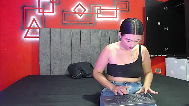 dirty couple22 online show from September 23, 1:20 pm