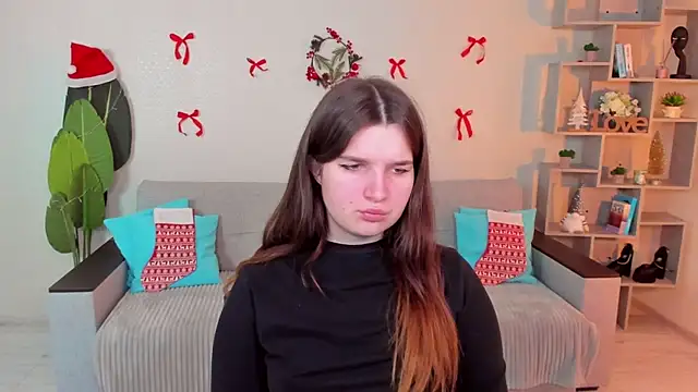 BonneyLove online show from December 16, 6:36 pm