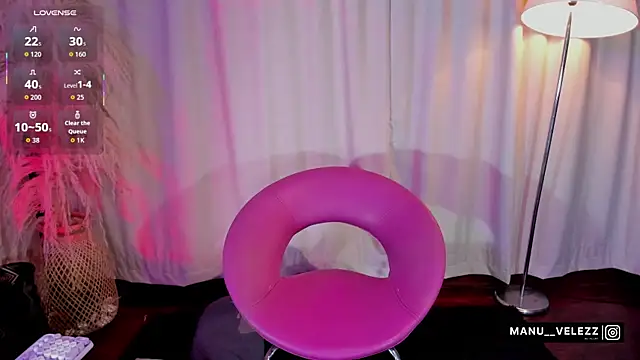 Manu Velez online show from April 8, 7:54 am