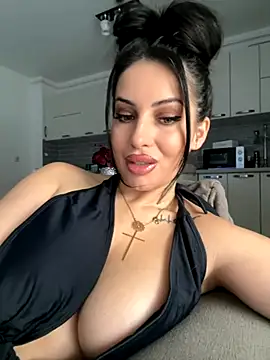 melissablack online show from October 28, 7:58 am