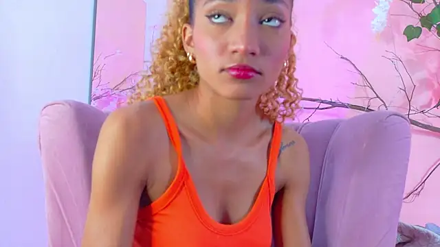 Charlotte Love10 online show from March 28, 12:15 pm