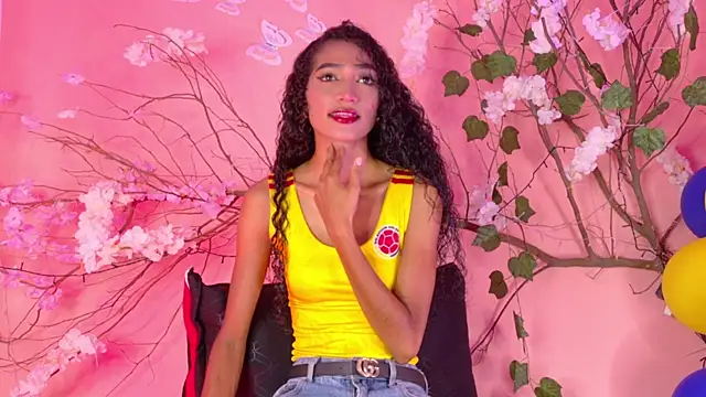 Charlotte Love10 online show from May 31, 9:38 pm