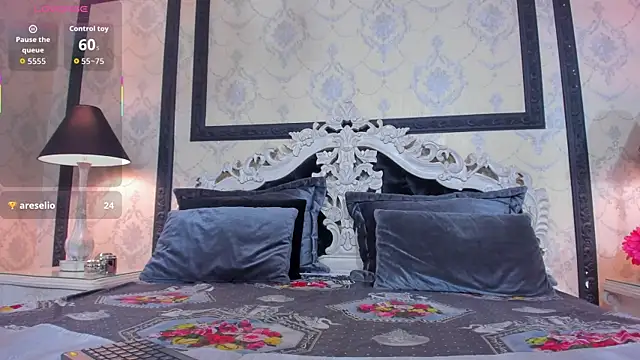 ImSophiie online show from December 23, 1:53 am