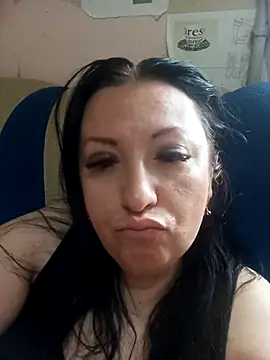 Veronica-Celie online show from April 14, 8:03 am