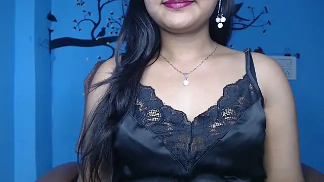 Wish Queen online show from April 19, 6:10 pm