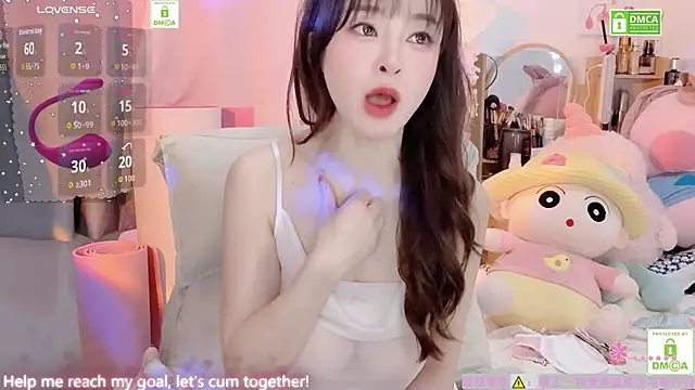 Carly 1 online show from December 4, 4:41 pm