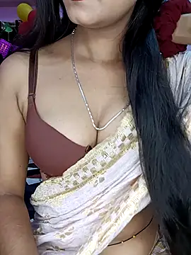 Its ur Ayesha online show from September 20, 9:35 pm