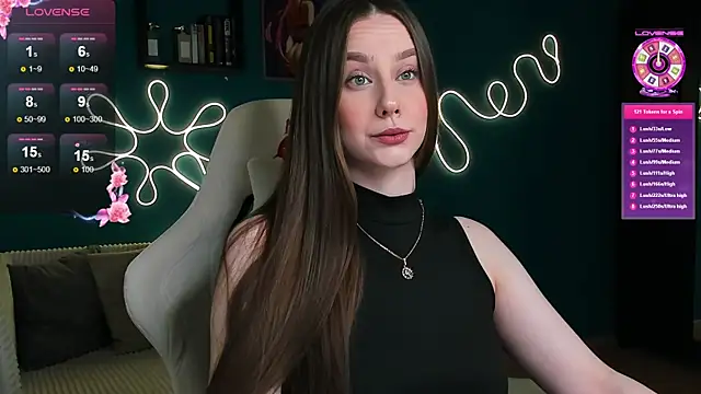 katie taylorr online show from October 17, 10:13 pm