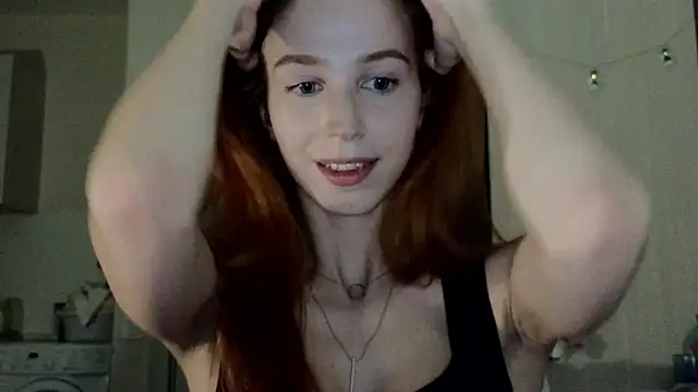Mary Av online show from November 6, 8:26 pm
