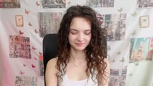  SusieSu  online show from April 5, 6:34 am