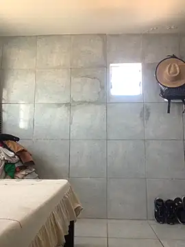 Gabrielleof online show from November 7, 4:45 pm