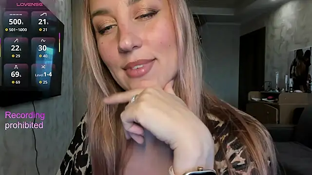 lady Nati online show from March 7, 2:13 pm