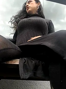 Lila Desiree online show from February 15, 4:39 pm