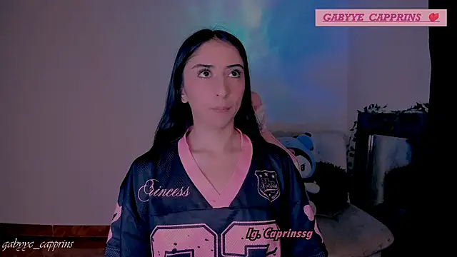 gabyye capprins online show from March 31, 1:38 am