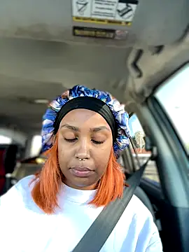 Snapshot of Honeydripping chatting on October 29, 3:36 pm Honeydripping online show from October 29, 3:36 pm