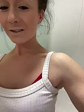 SweetSolez online show from April 5, 9:14 pm