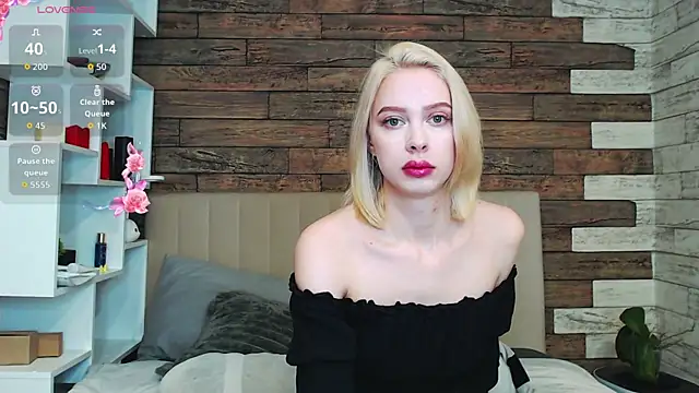 White Lioness online show from March 30, 4:50 pm