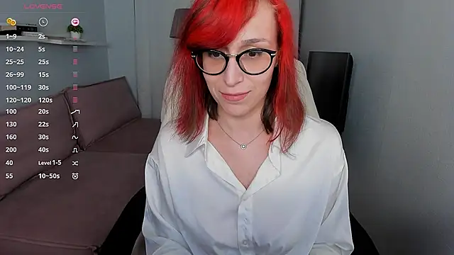 Dora Marcelli online show from October 24, 7:15 am