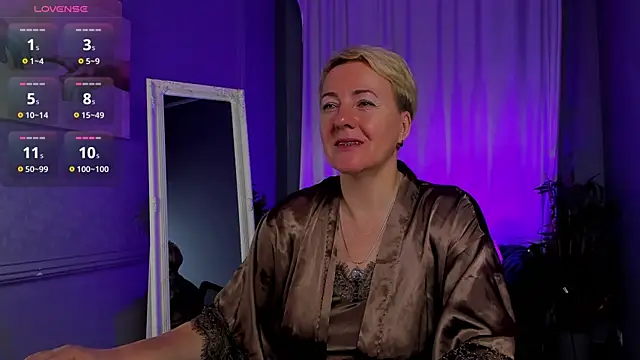 Nika Smit online show from October 24, 5:03 am