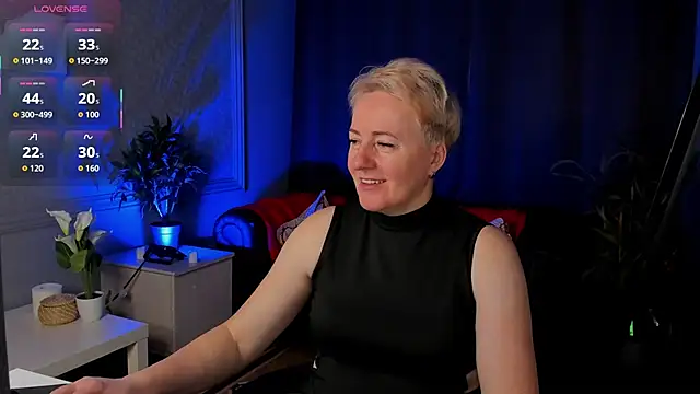 Nika Smit online show from February 1, 5:50 am