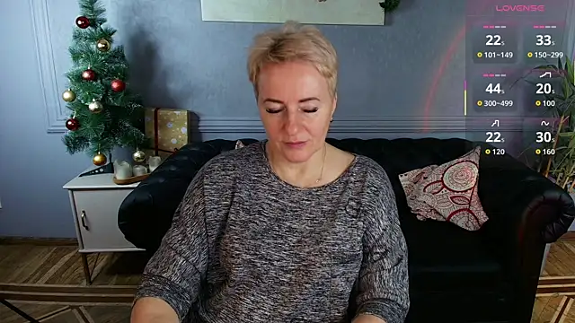 Nika Smit online show from December 19, 5:43 am