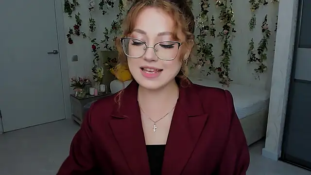 SereneFlame online show from September 12, 5:42 pm