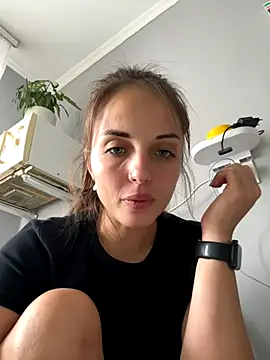 AmiLavs online show from September 11, 10:48 am