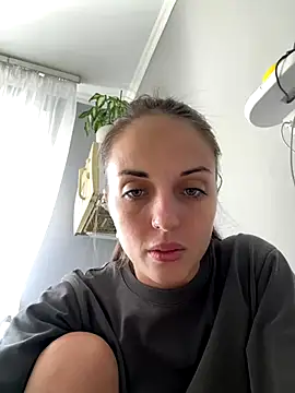 AmiLavs online show from September 26, 10:35 am