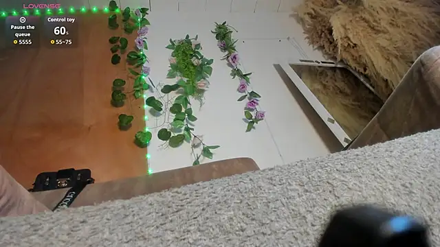 adhara hotter online show from February 21, 8:31 pm