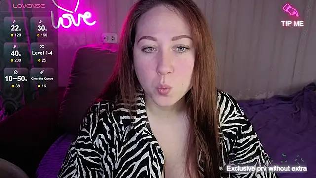 KellyCrystall online show from November 7, 4:18 am