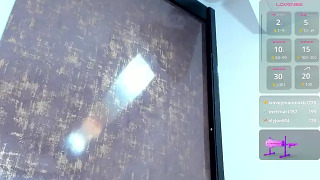 klhoe boobs online show from October 30, 4:15 am