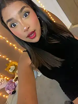 Mariangel 11 online show from January 31, 10:30 pm