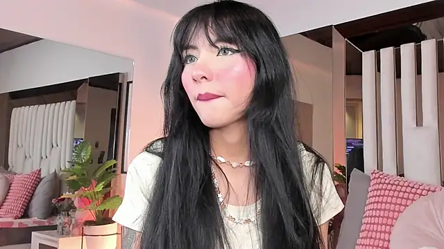 Kitty Eliffe online show from November 3, 9:19 pm