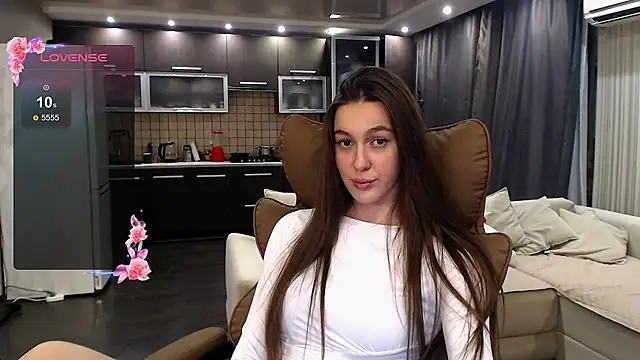 Doll Jasmine  online show from March 31, 9:48 pm