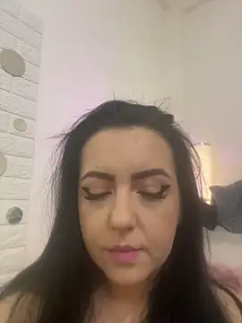 Ariel  Blossom online show from December 18, 9:03 am