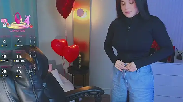 Jenna Adams  online show from March 29, 1:15 am