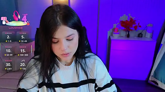 Jenna Adams  online show from December 4, 12:46 am