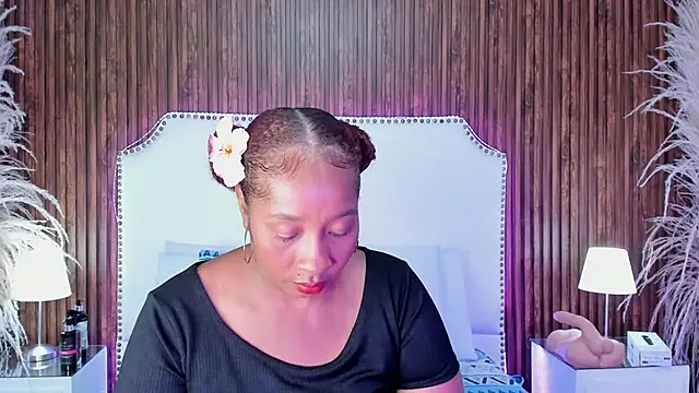 Krystal cambell1 online show from July 10, 3:40 am