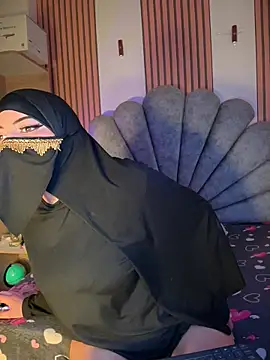 Suhaila online show from April 5, 5:12 pm