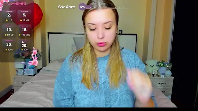 Snapshot of AlexissM chatting on September 18, 12:47 pm AlexissM online show from September 18, 12:47 pm