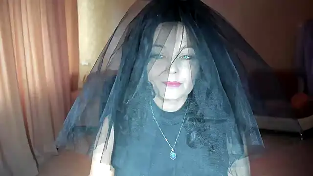 WitchBlueRose online show from November 4, 9:36 am