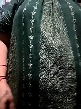 Snapshot of gunjan22 chatting on September 24, 9:52 am gunjan22 online show from September 24, 9:52 am