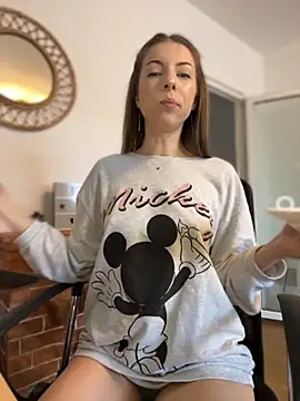 Mia Ethan online show from September 18, 10:03 am